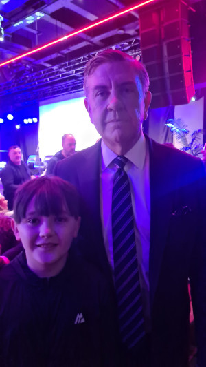 The wee man with andrew cavanagh last week in edminston house came across as a great guy ?
